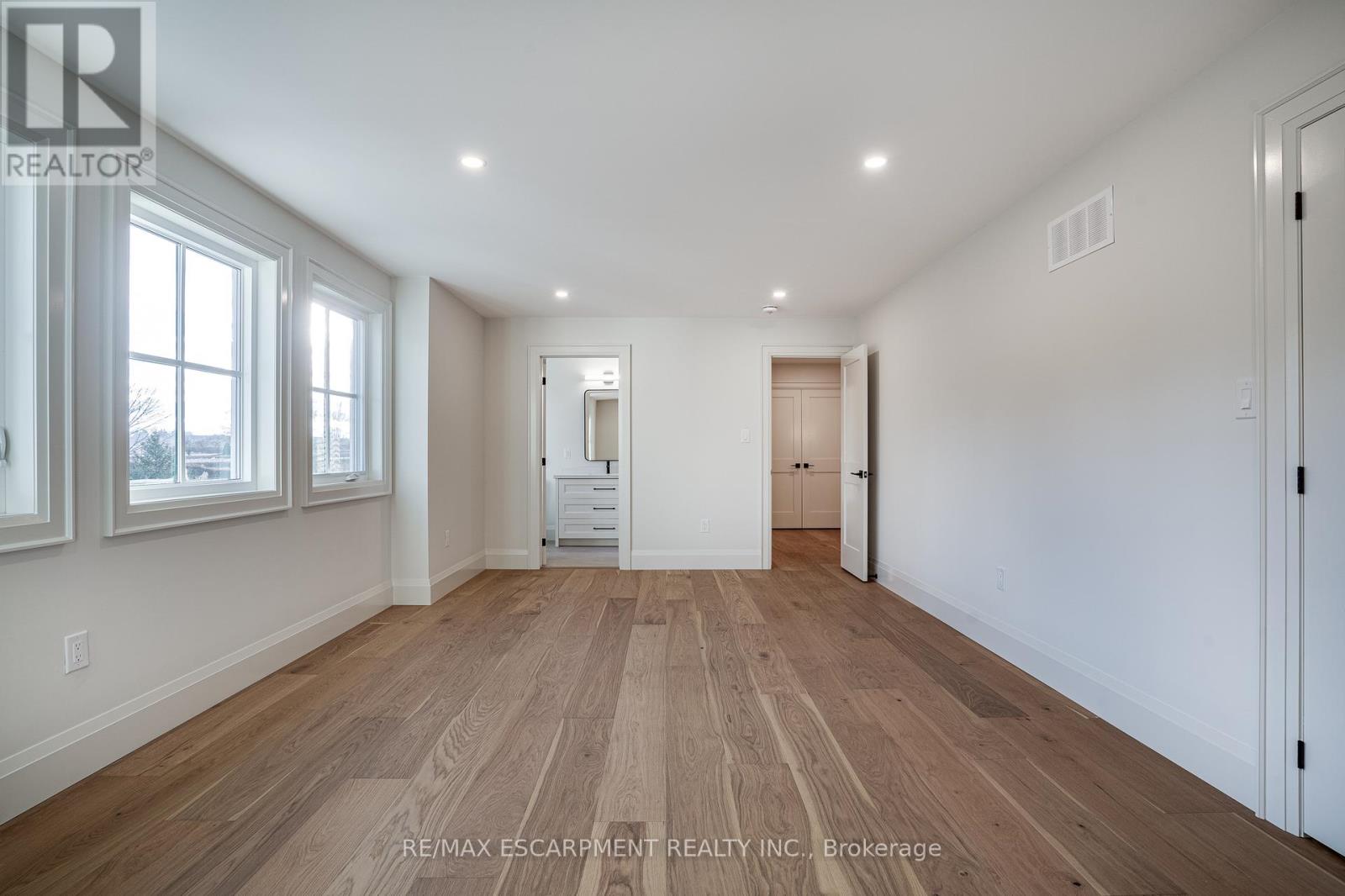 Photo 30 of 941 Old Mohawk Road, Hamilton ON