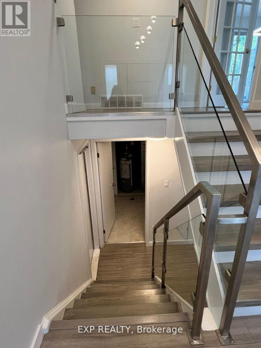 Photo 12 of 213 Northlake Drive, Waterloo ON
