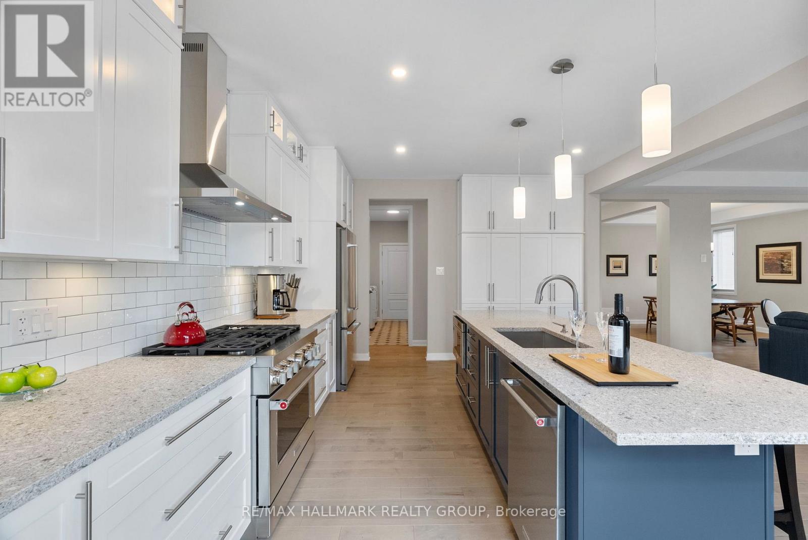 Photo 19 of 213 Skipper Drive, Ottawa ON