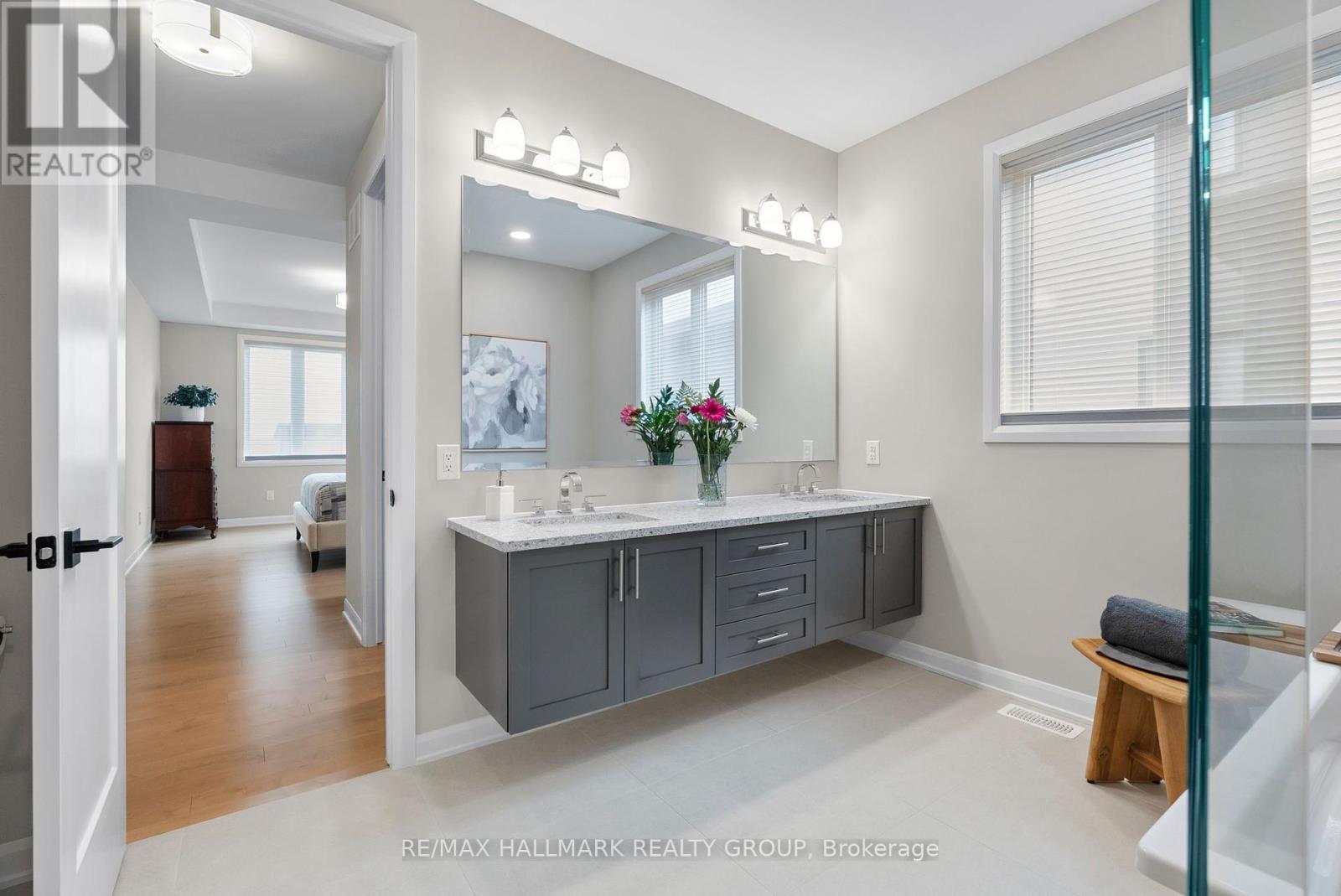 Photo 30 of 213 Skipper Drive, Ottawa ON