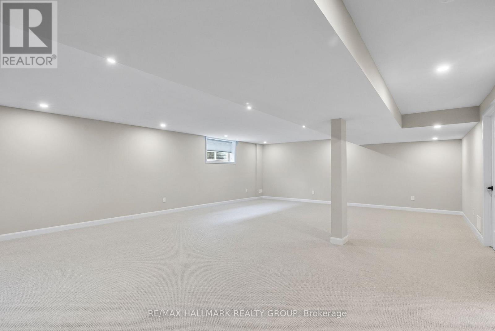 Photo 32 of 213 Skipper Drive, Ottawa ON
