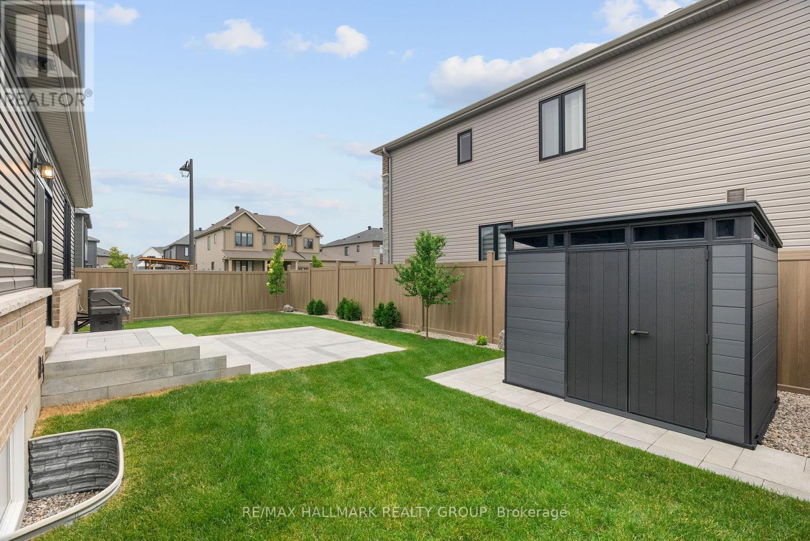 Photo 40 of 213 Skipper Drive, Ottawa ON