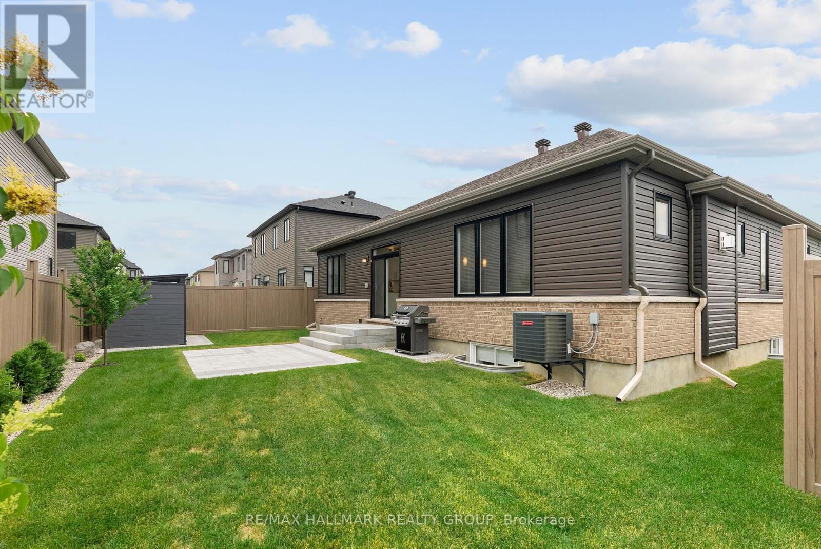 Photo 42 of 213 Skipper Drive, Ottawa ON
