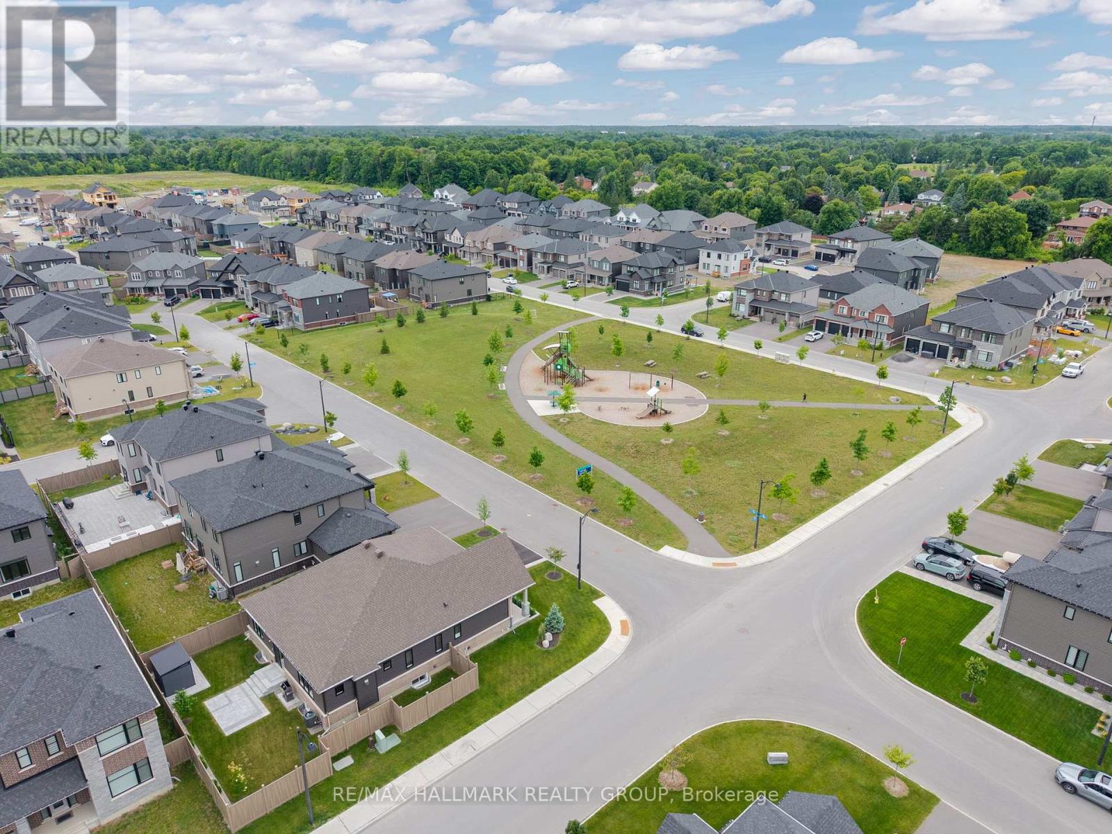 Photo 44 of 213 Skipper Drive, Ottawa ON