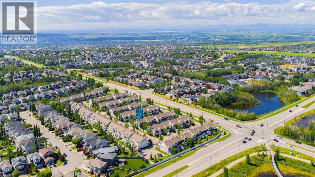 Single Family House for Sale in  Royal Oak Gardens NW Royal Oak Calgary 