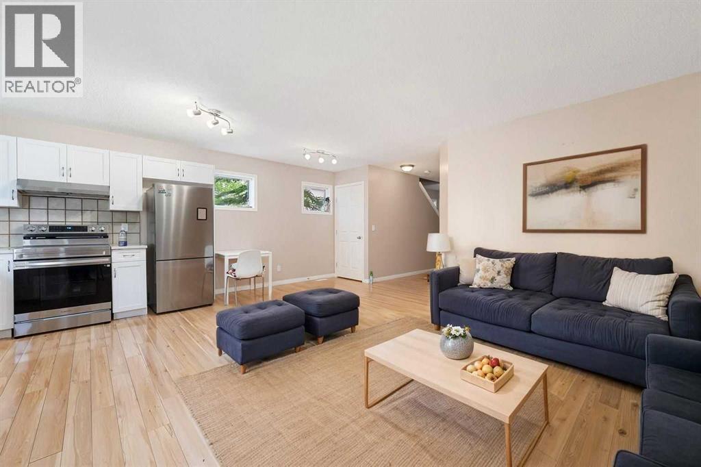 152 Royal Oak Gardens NW, Calgary, Alberta