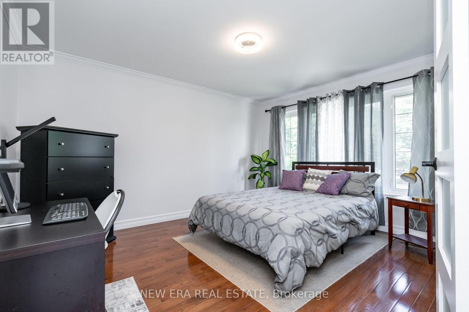 Photo 16 of 258 Nipigon Street, Oshawa ON