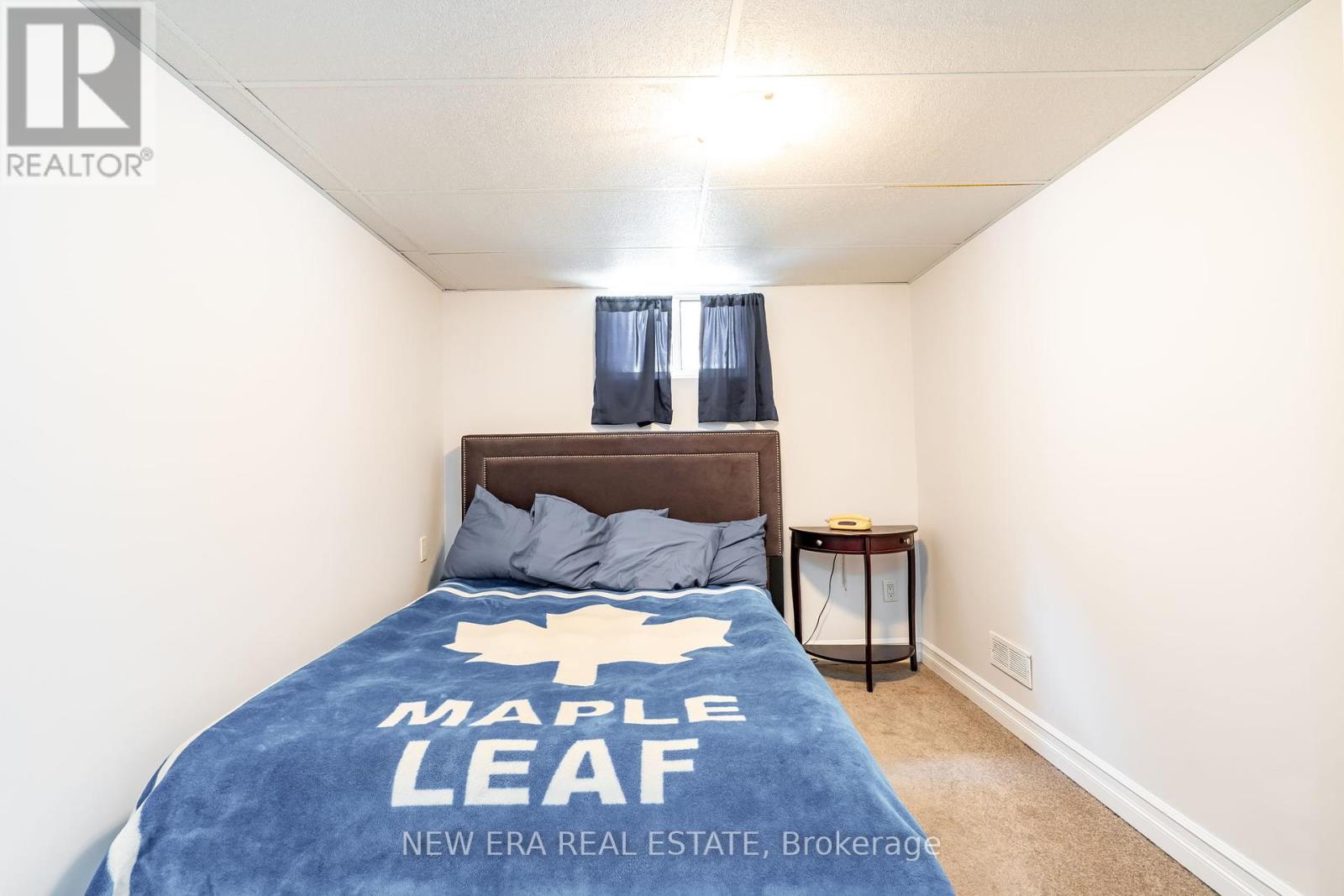 Photo 13 of 258 Nipigon Street, Oshawa ON
