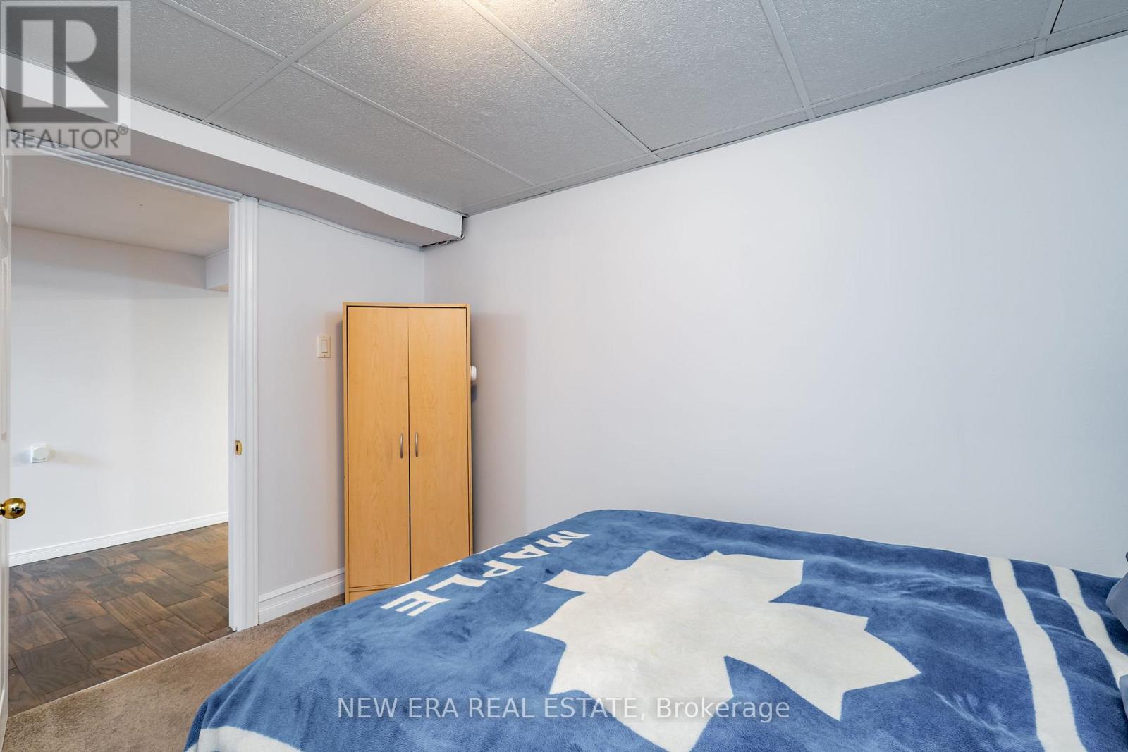 Photo 19 of 258 Nipigon Street, Oshawa ON