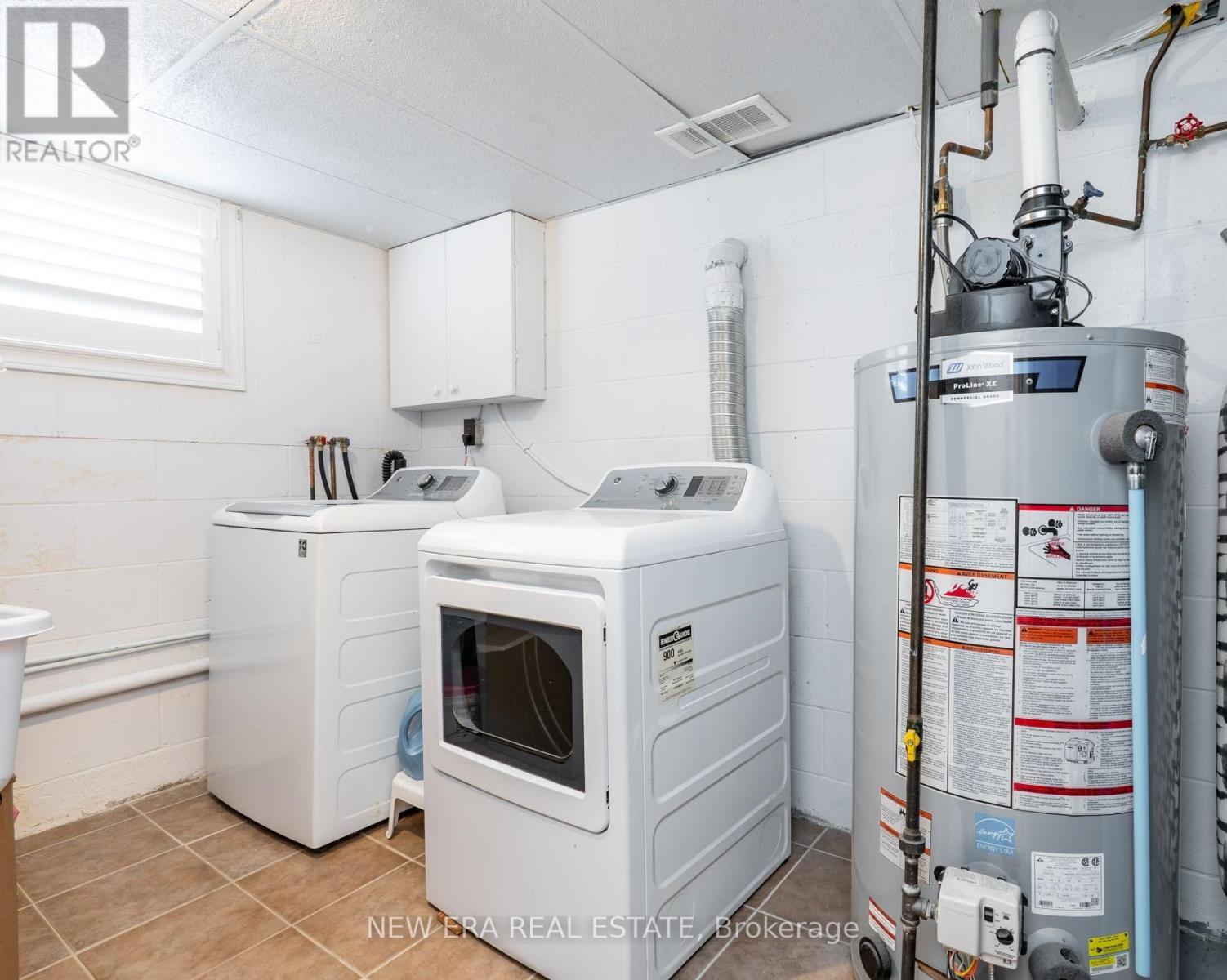 Photo 15 of 258 Nipigon Street, Oshawa ON