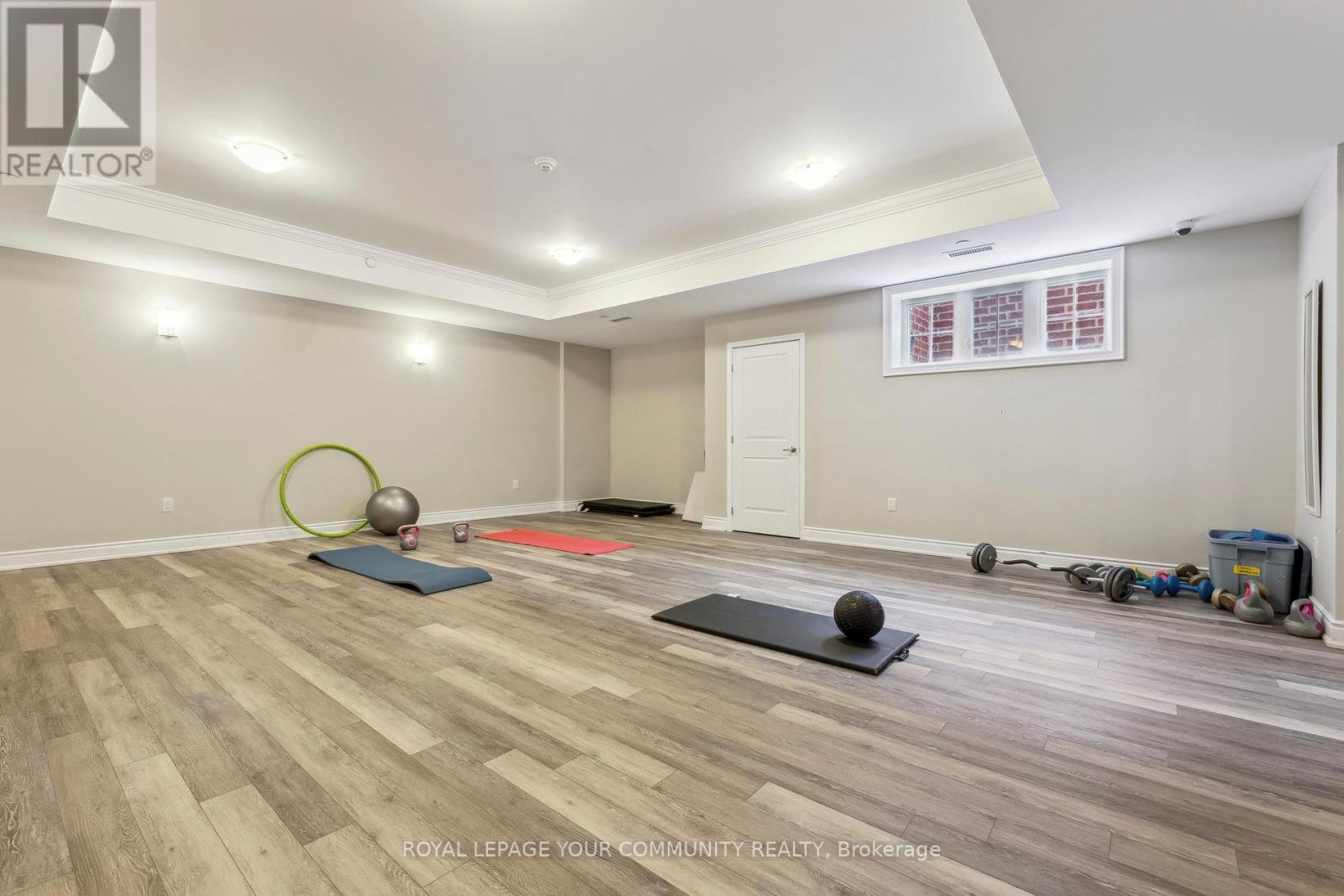 Photo 4 of 102 80 Aspen Springs Drive, Clarington ON