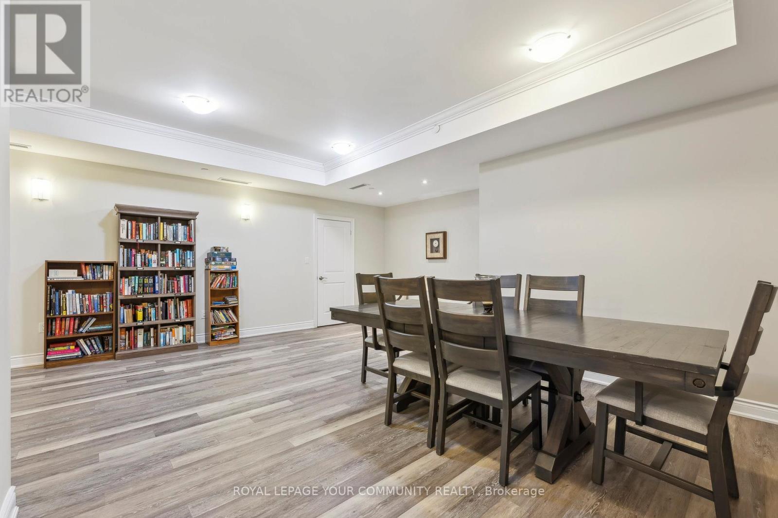 Photo 6 of 102 80 Aspen Springs Drive, Clarington ON