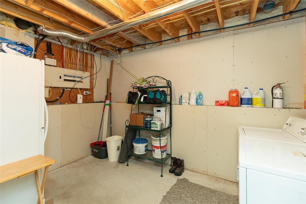 Photo 21 of 47 Creekside Drive, Steinbach MB