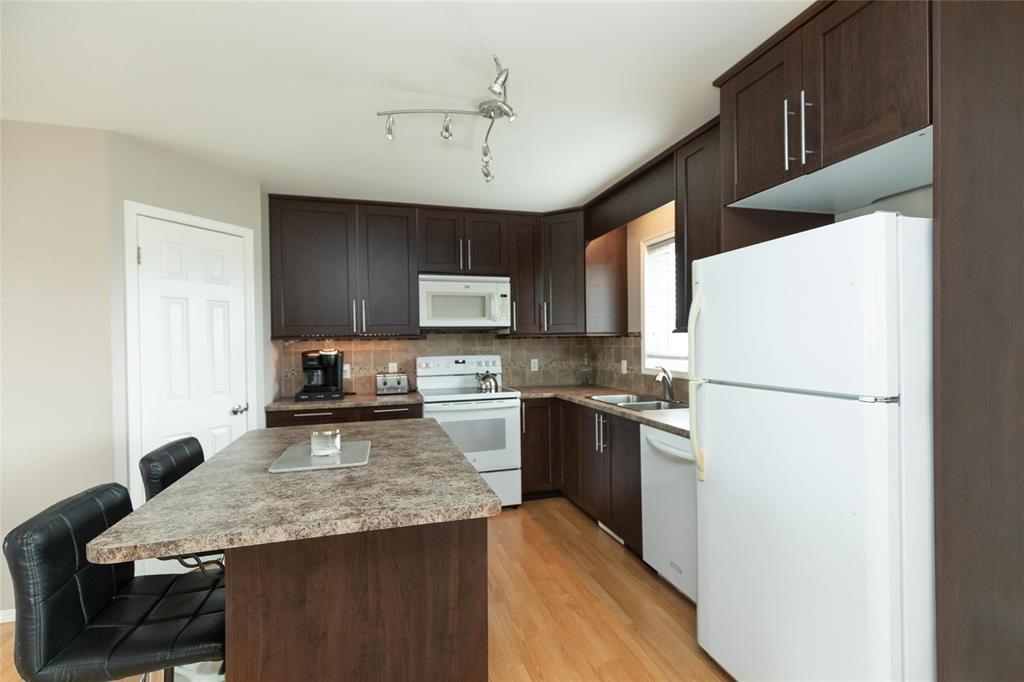 Photo 29 of 47 Creekside Drive, Steinbach MB