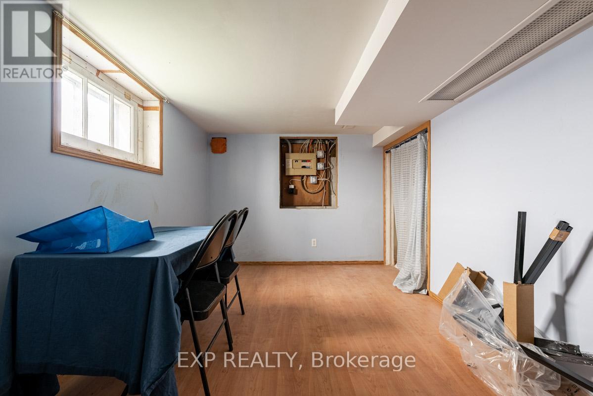 Photo 13 of 34 Louisa Street, St Catharines ON