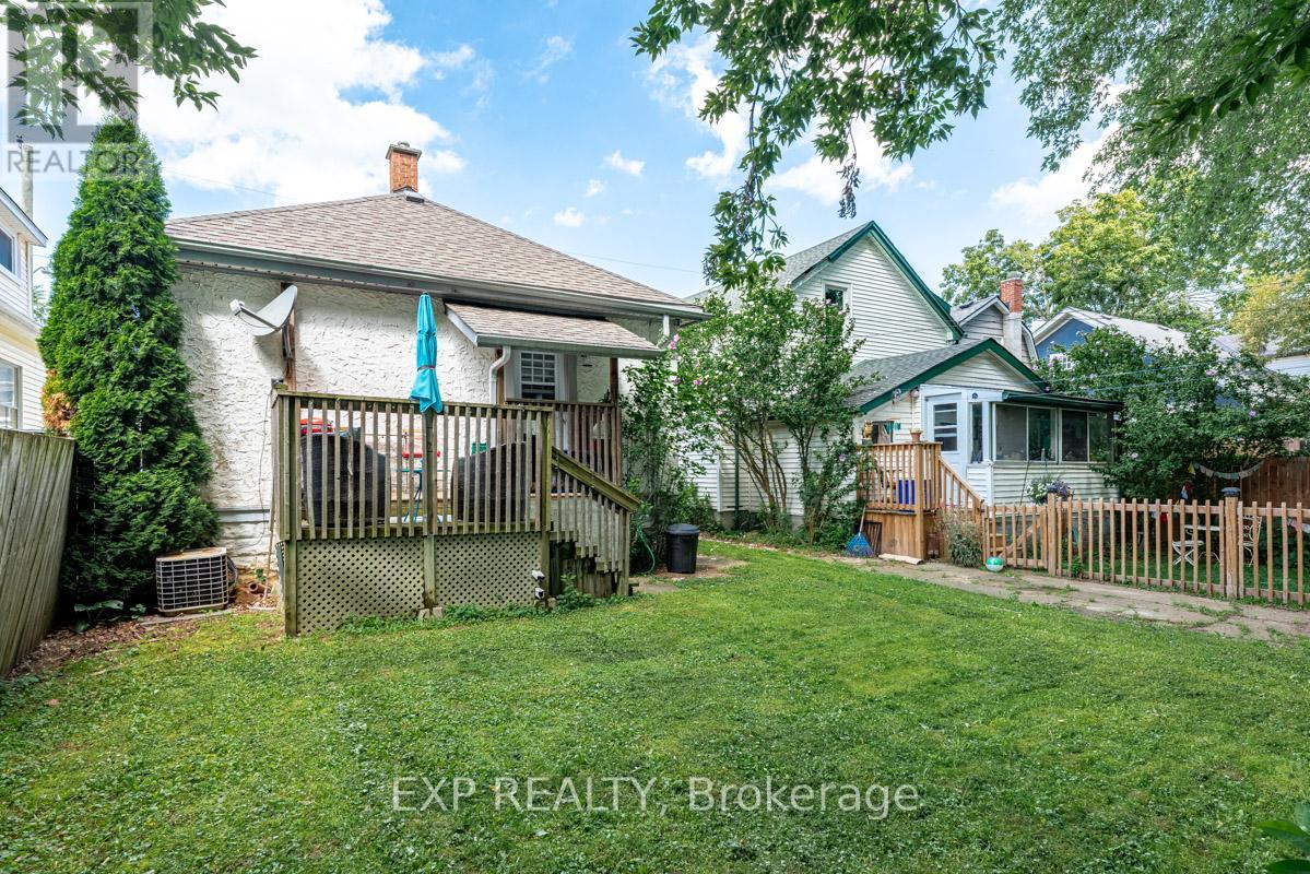 Photo 23 of 34 Louisa Street, St Catharines ON