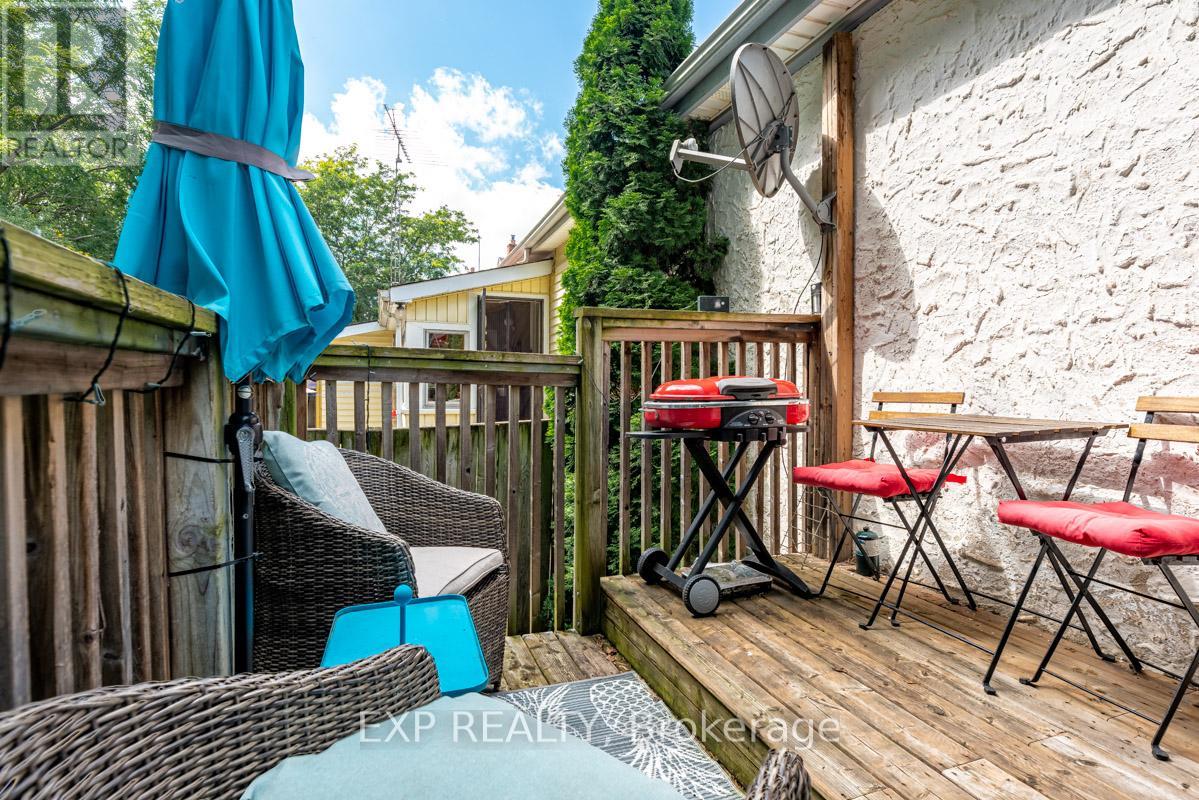 Photo 5 of 34 Louisa Street, St Catharines ON