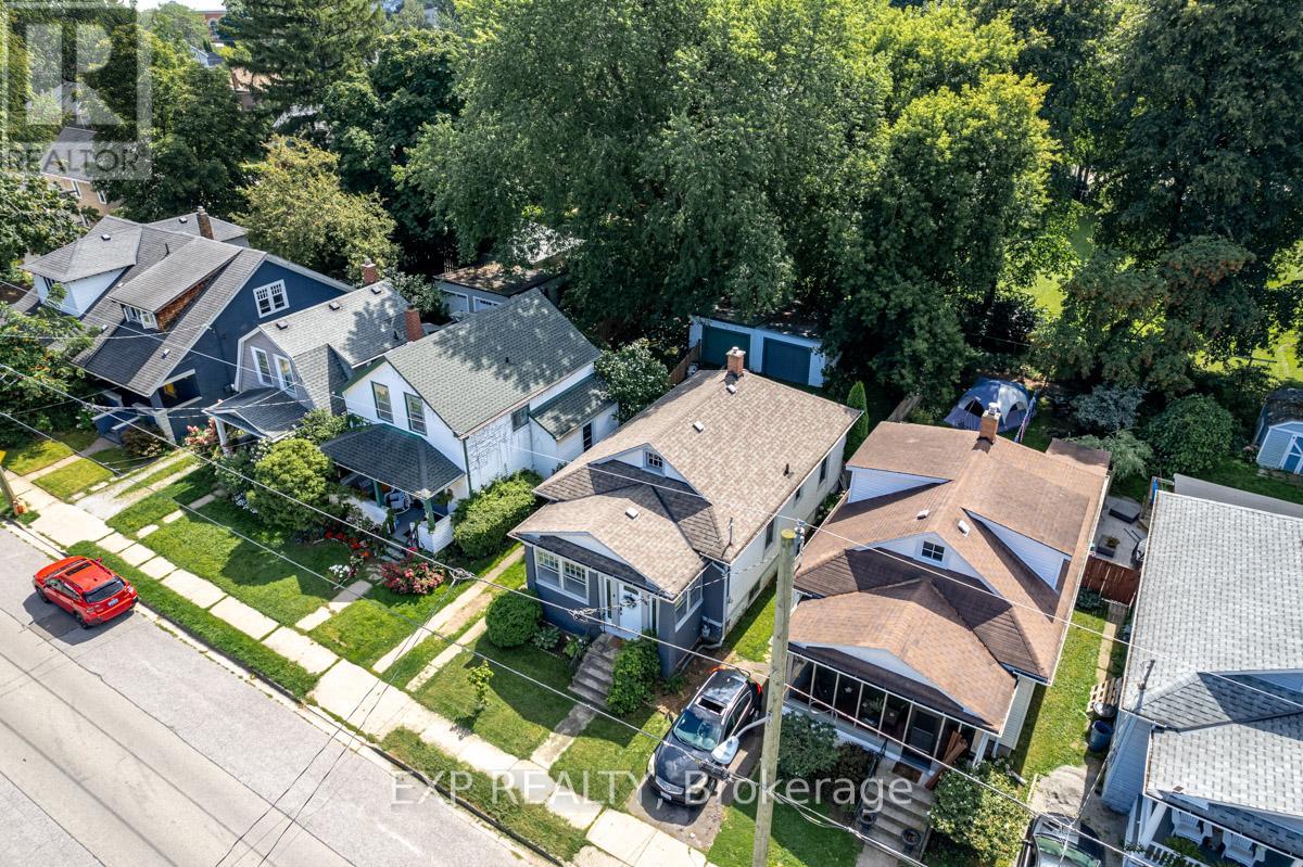 Photo 1 of 34 Louisa Street, St Catharines ON