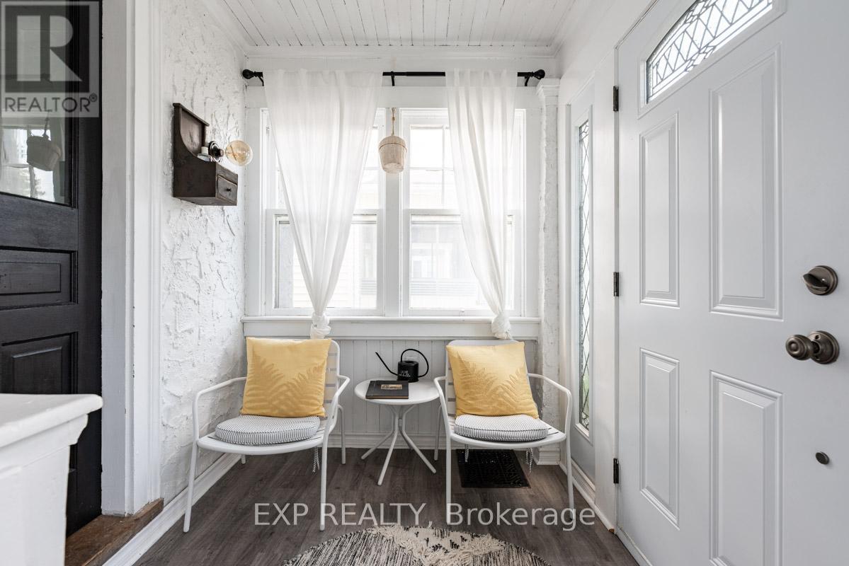 Photo 4 of 34 Louisa Street, St Catharines ON