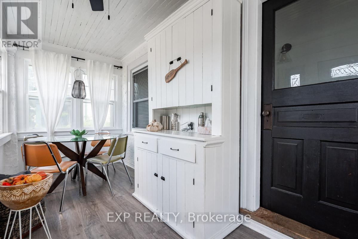 Photo 36 of 34 Louisa Street, St Catharines ON