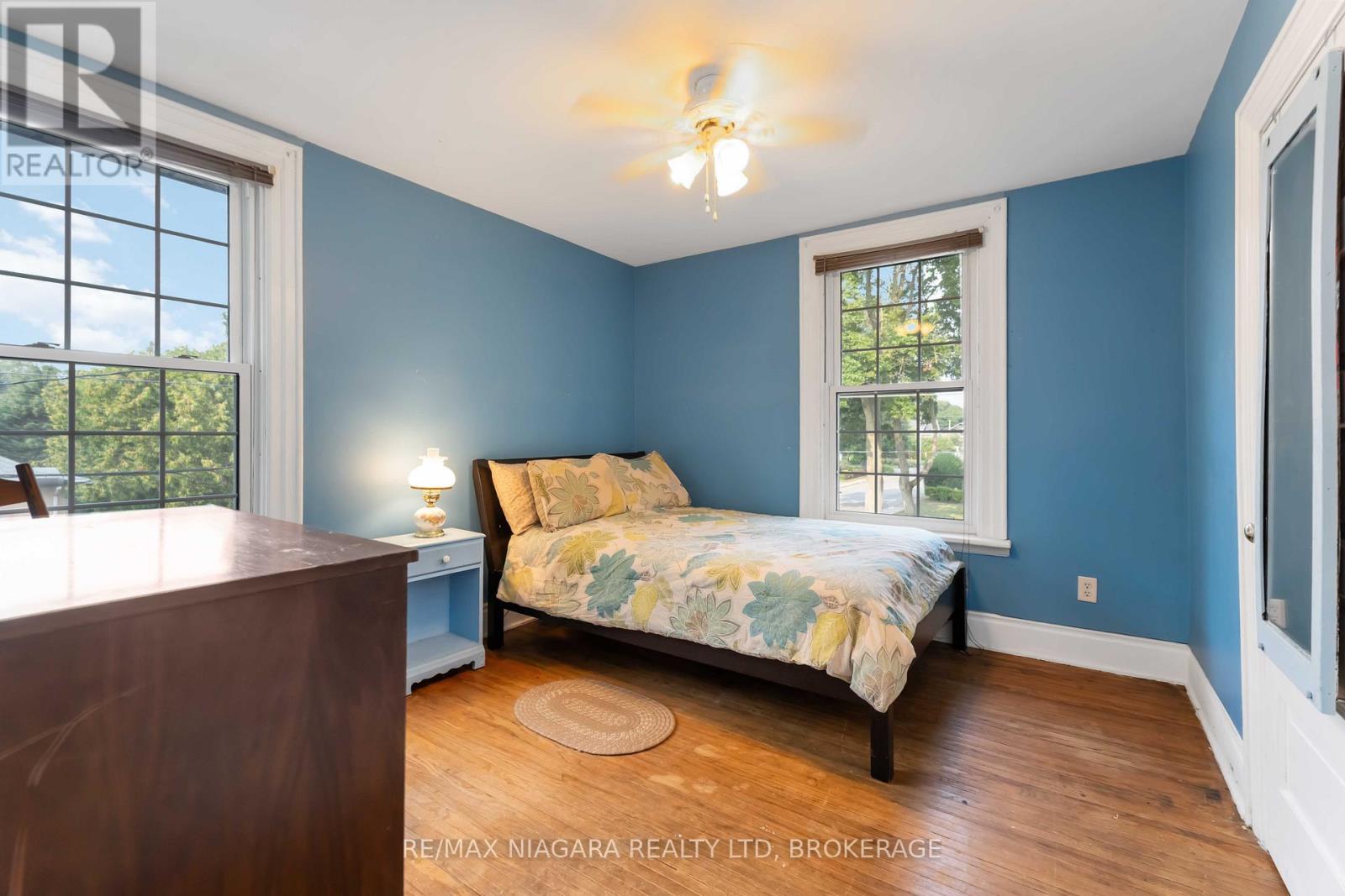 Photo 20 of 6275 Pine Grove Avenue, Niagara Falls ON