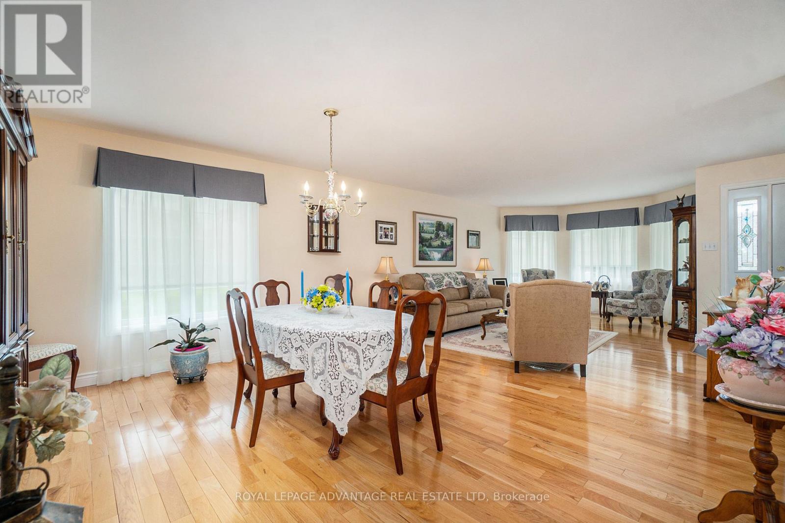 Photo 11 of 31 George Avenue, Perth ON