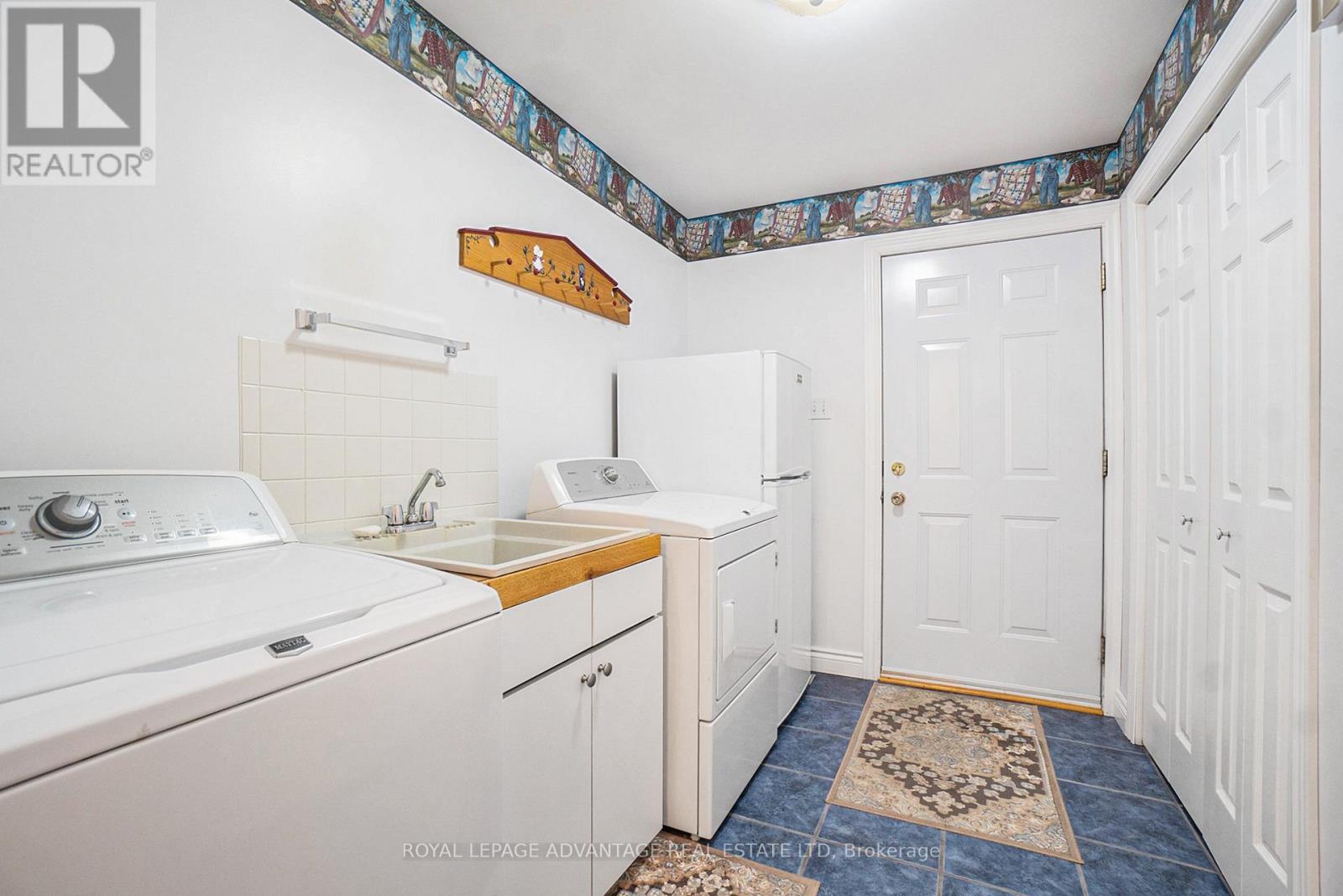 Photo 20 of 31 George Avenue, Perth ON