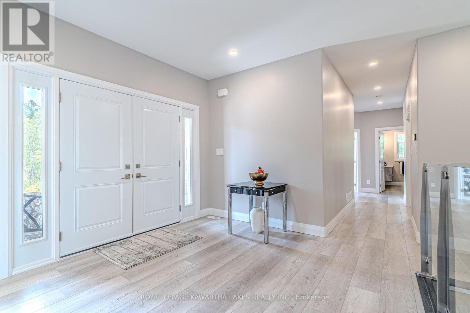 Photo 26 of 18 New Pierce Drive, Stirlingrawdon ON