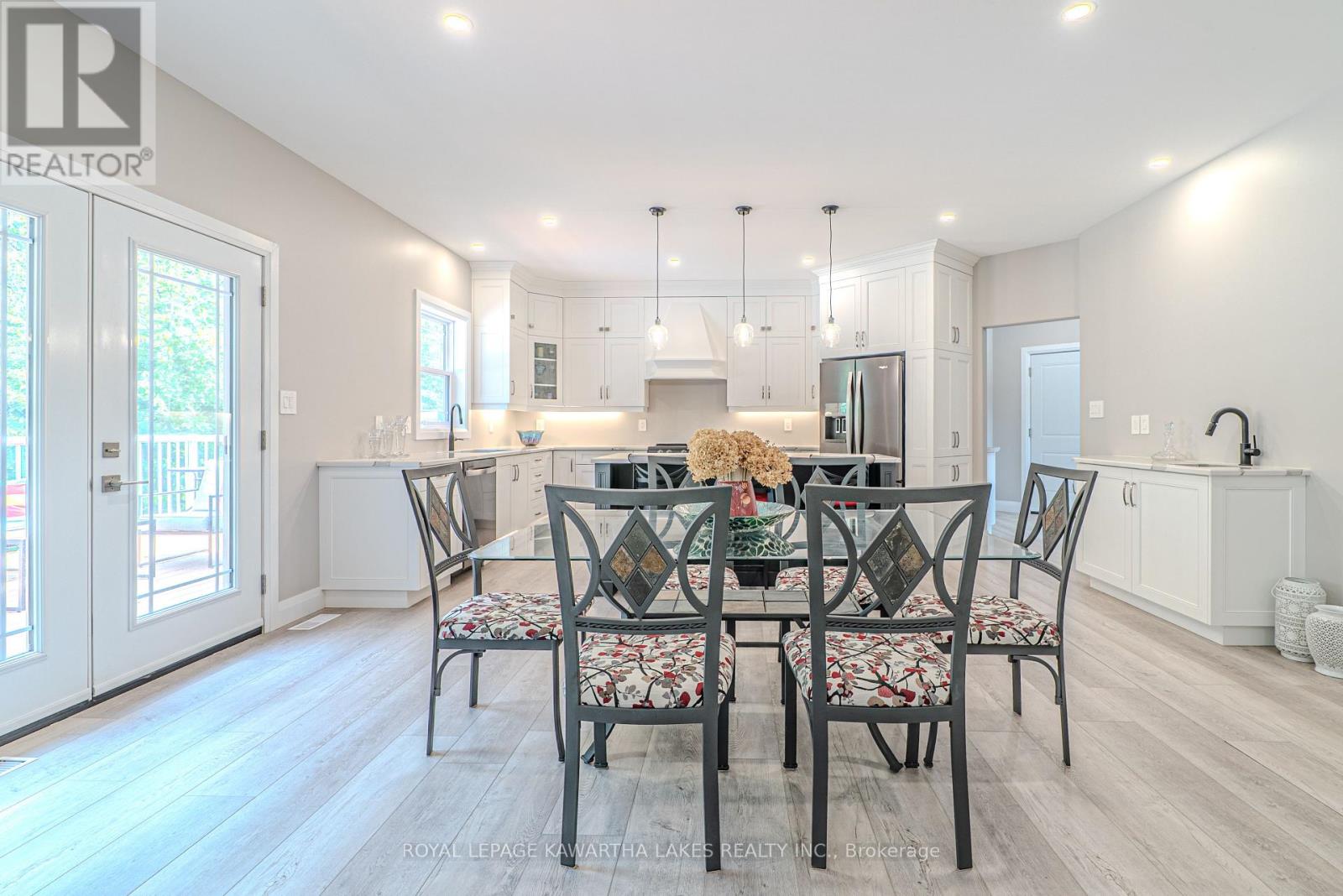 Photo 43 of 18 New Pierce Drive, Stirlingrawdon ON