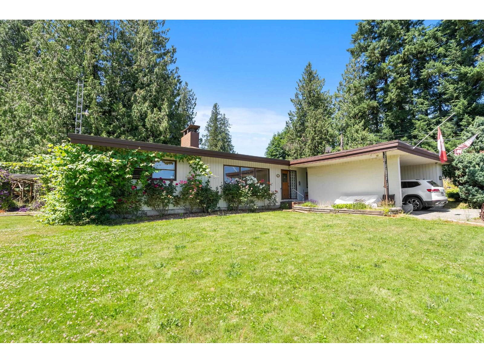 Photo 10 of 3759 Bradner Road, Abbotsford BC
