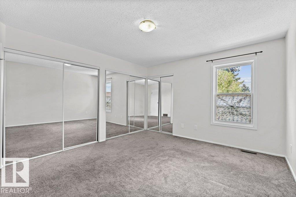 Photo 12 of 650 Saddleback Rd Nw, Edmonton AB