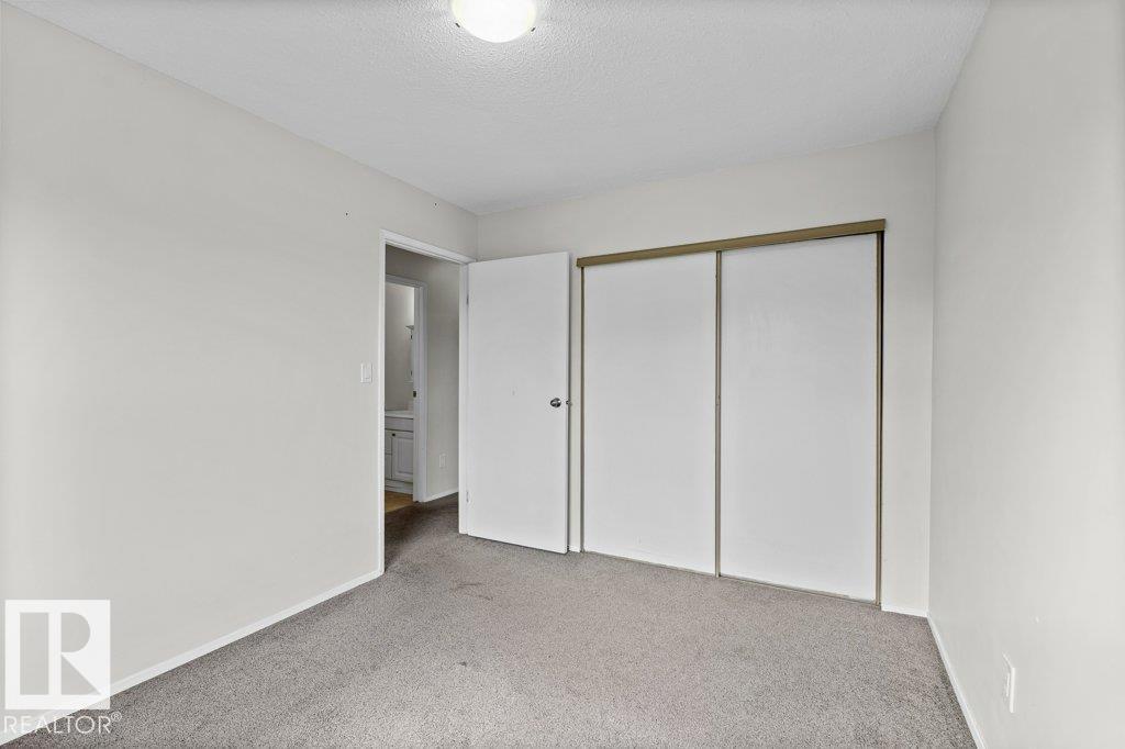 Photo 18 of 650 Saddleback Rd Nw, Edmonton AB