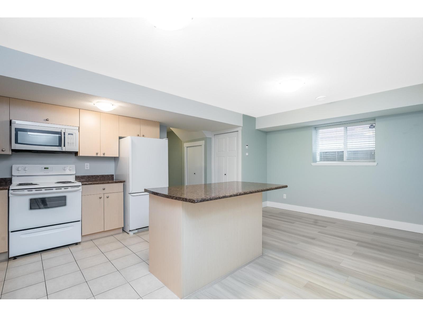 Photo 18 of 7343 191 B Street, Surrey BC