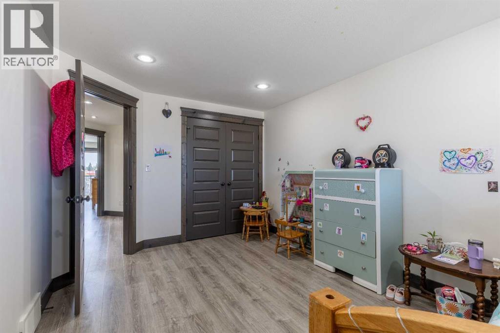 Photo 18 of 14 Westview Place, Taber AB