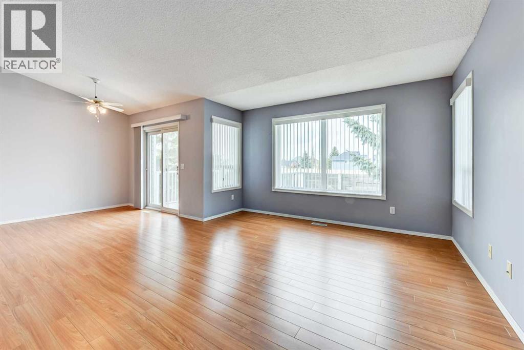 Photo 2 of 155 Macewan Ridge Villas Nw, Calgary AB