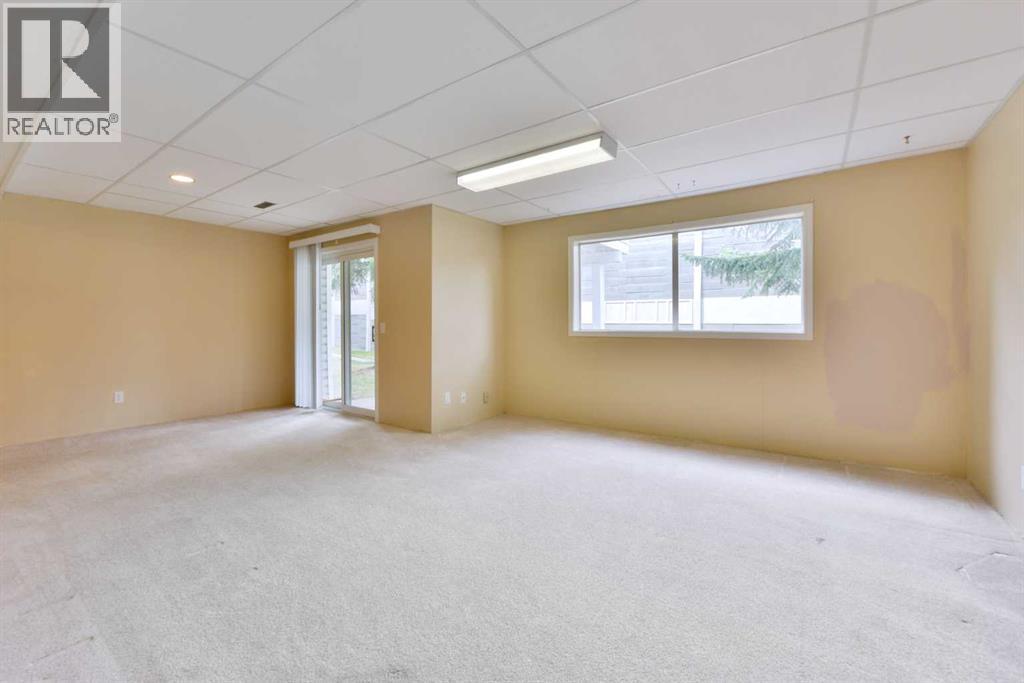 Photo 21 of 155 Macewan Ridge Villas Nw, Calgary AB