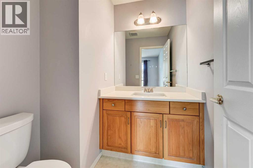 Photo 14 of 155 Macewan Ridge Villas Nw, Calgary AB