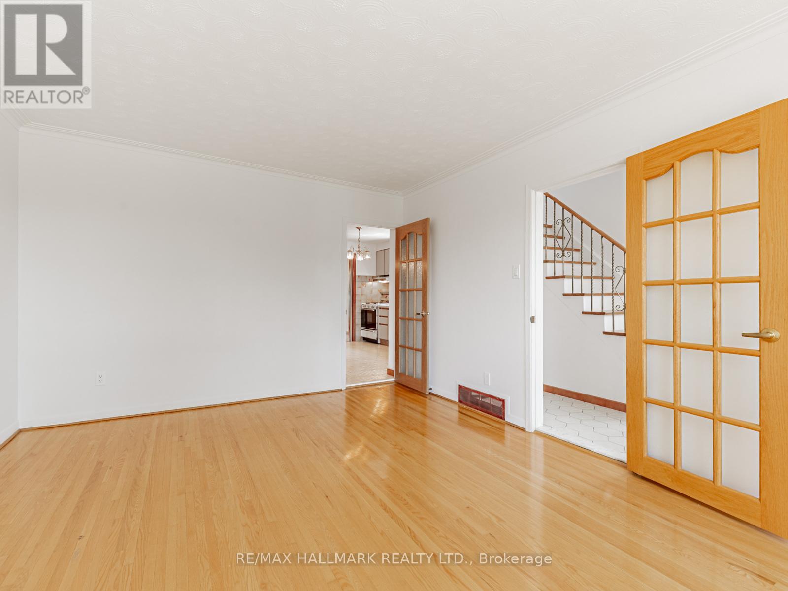 Photo 49 of 31 Woodenhill Court, Toronto ON