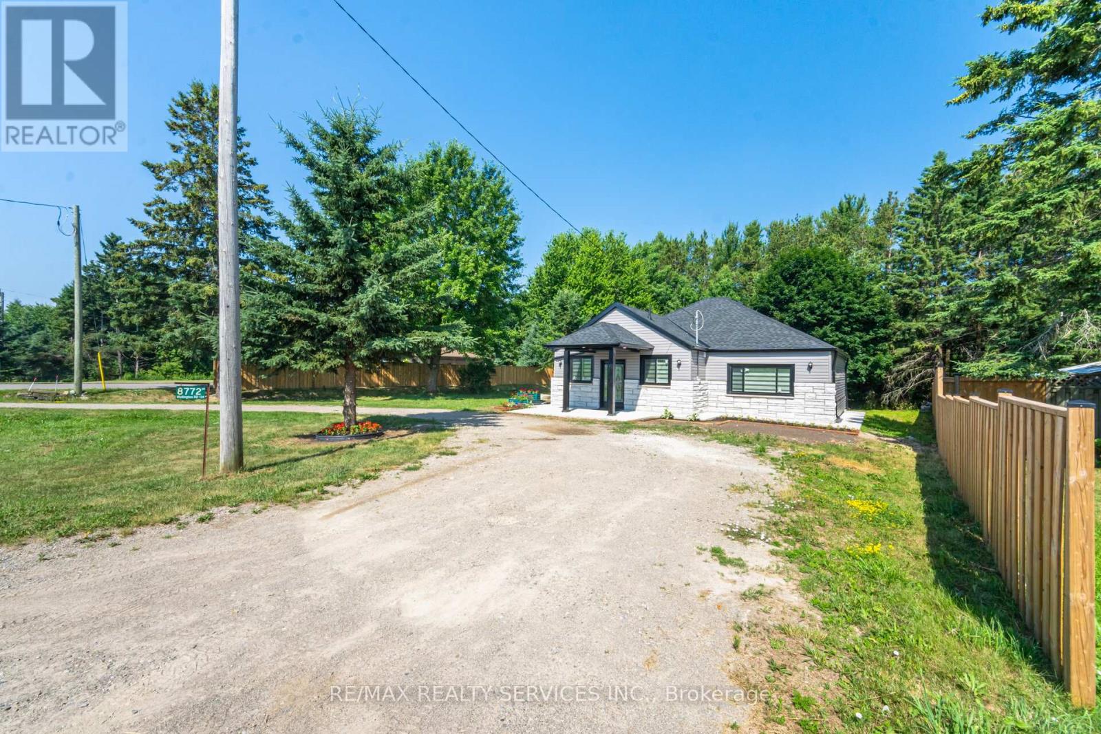 Photo 2 of 8772 Wellington 124 Road W, Erin ON