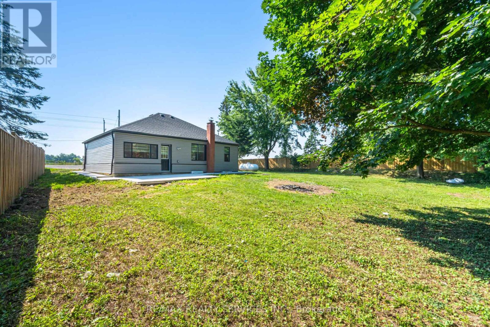 Photo 35 of 8772 Wellington 124 Road W, Erin ON