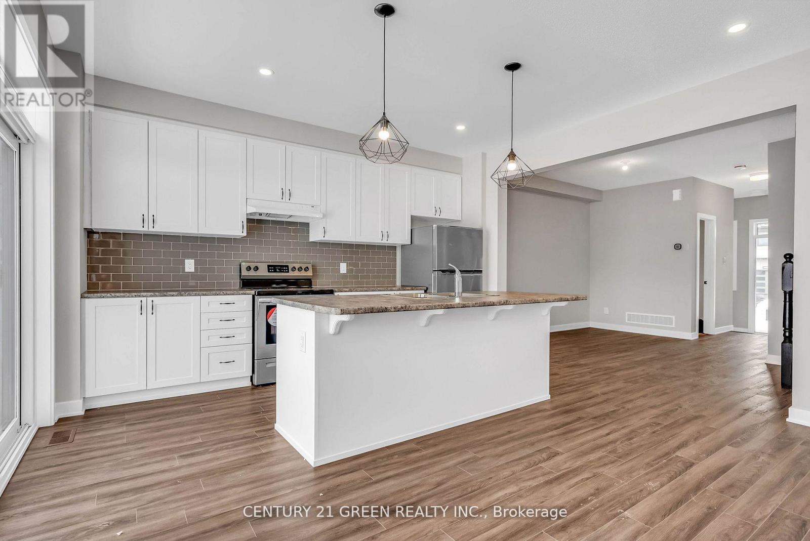 Photo 7 of 2183 Winsome Terrace, Ottawa ON