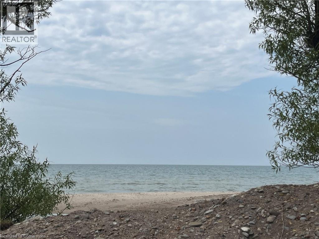 Photo 10 of 826 Sandy Bay Road, Dunnville ON