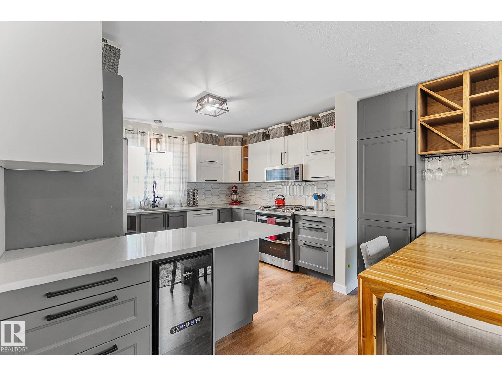 Photo 35 of 7531 76 Av Nw, Edmonton AB