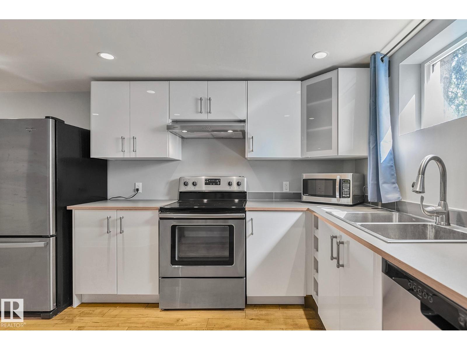 Photo 27 of 7531 76 Av Nw, Edmonton AB
