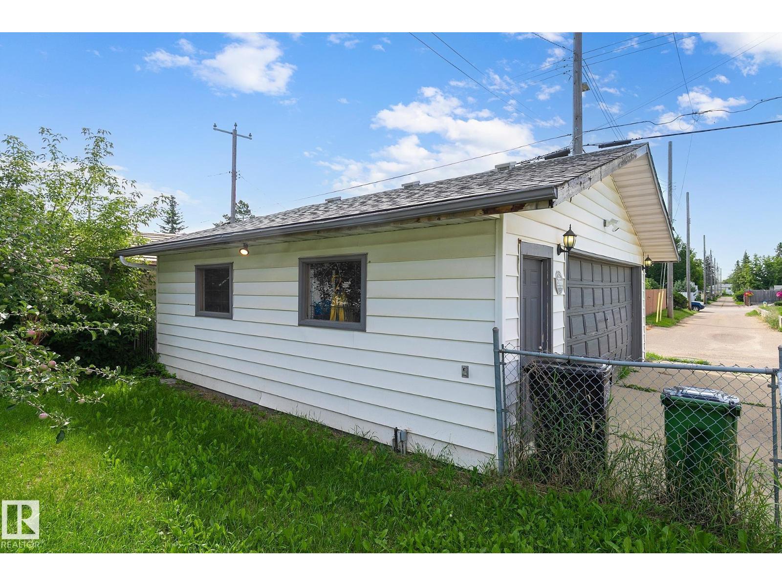 Photo 33 of 7531 76 Av Nw, Edmonton AB