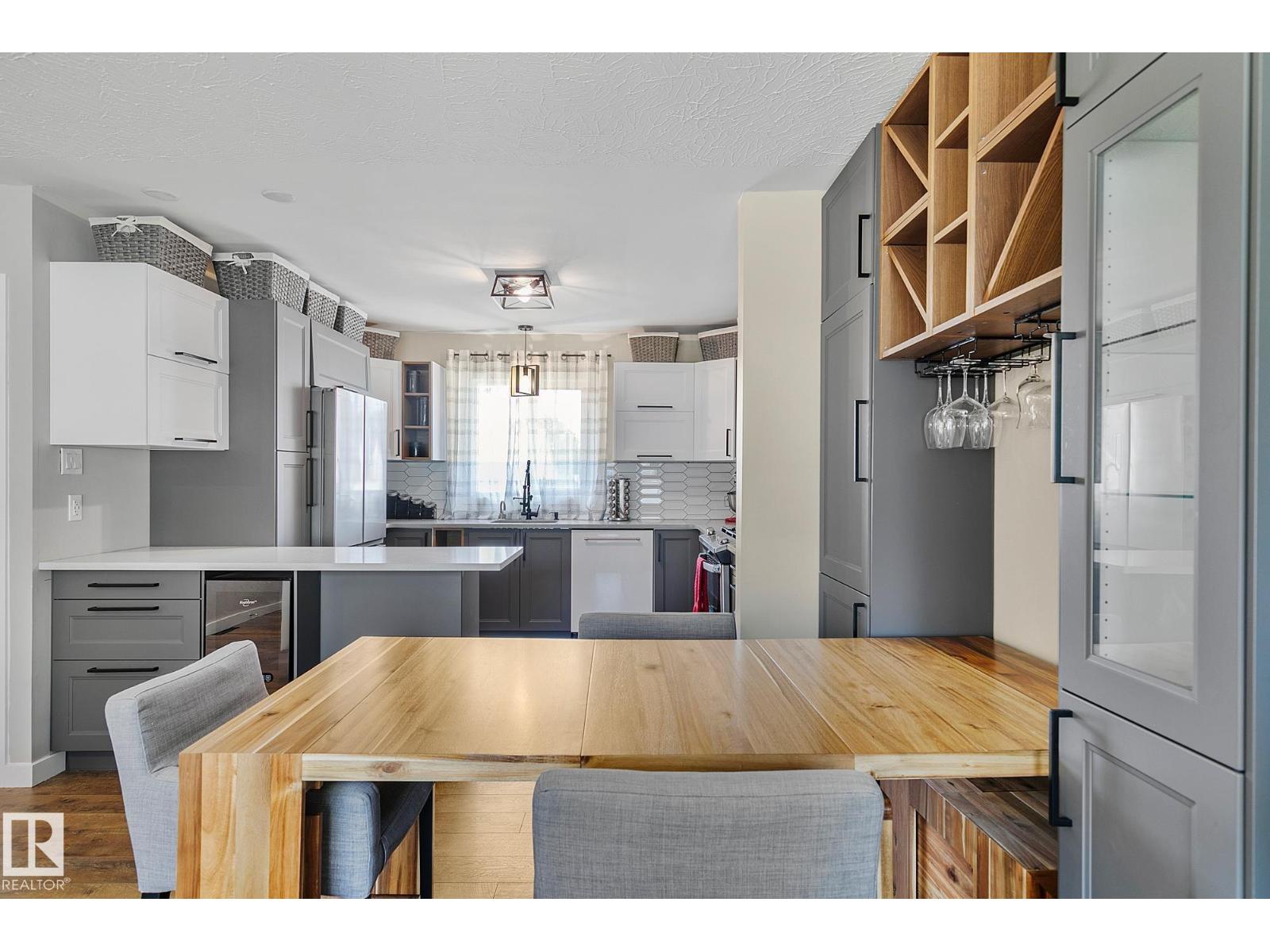 Photo 20 of 7531 76 Av Nw, Edmonton AB