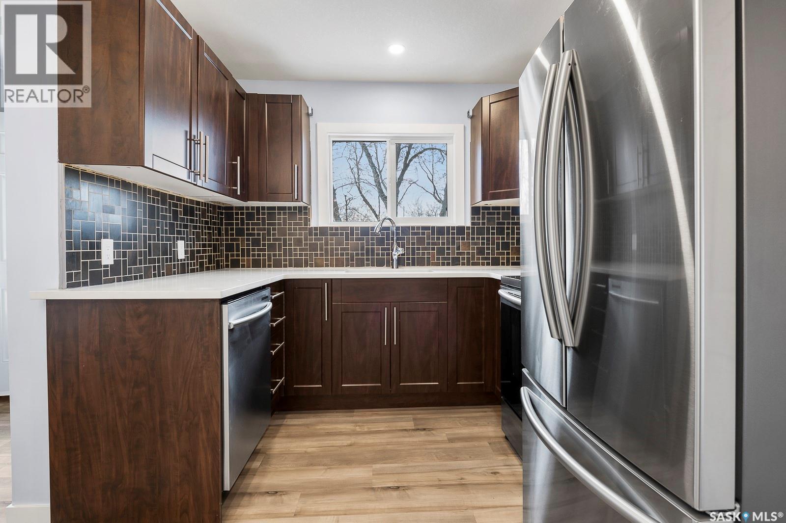 Photo 6 of 2711 Mackay Street, Regina SK