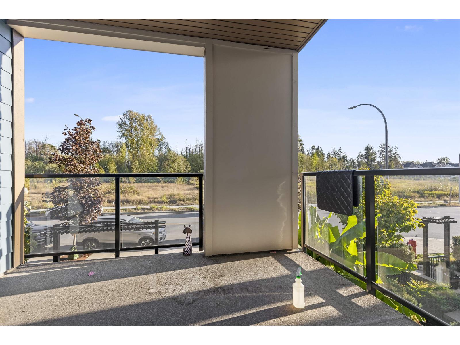 Photo 5 of 205 20673 78 Avenue, Langley BC