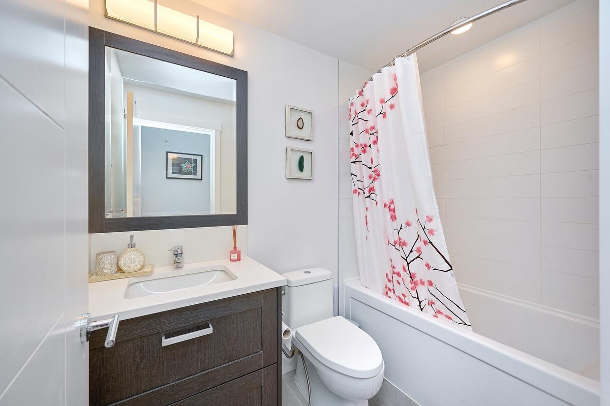 Photo 9 of 117 5638 201 A Street, Langley BC