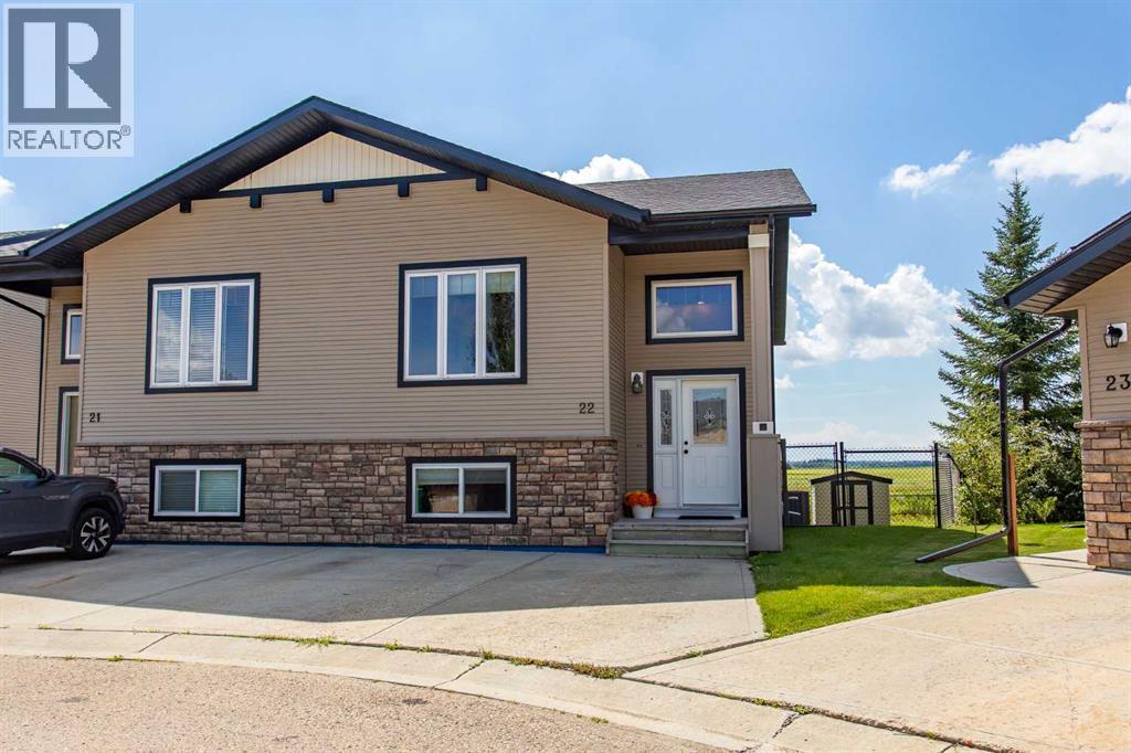 4546 Iron Wolf Place, Lacombe